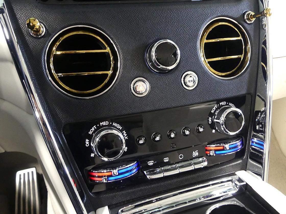 롤스로이스 컬리넌 6.7 V12