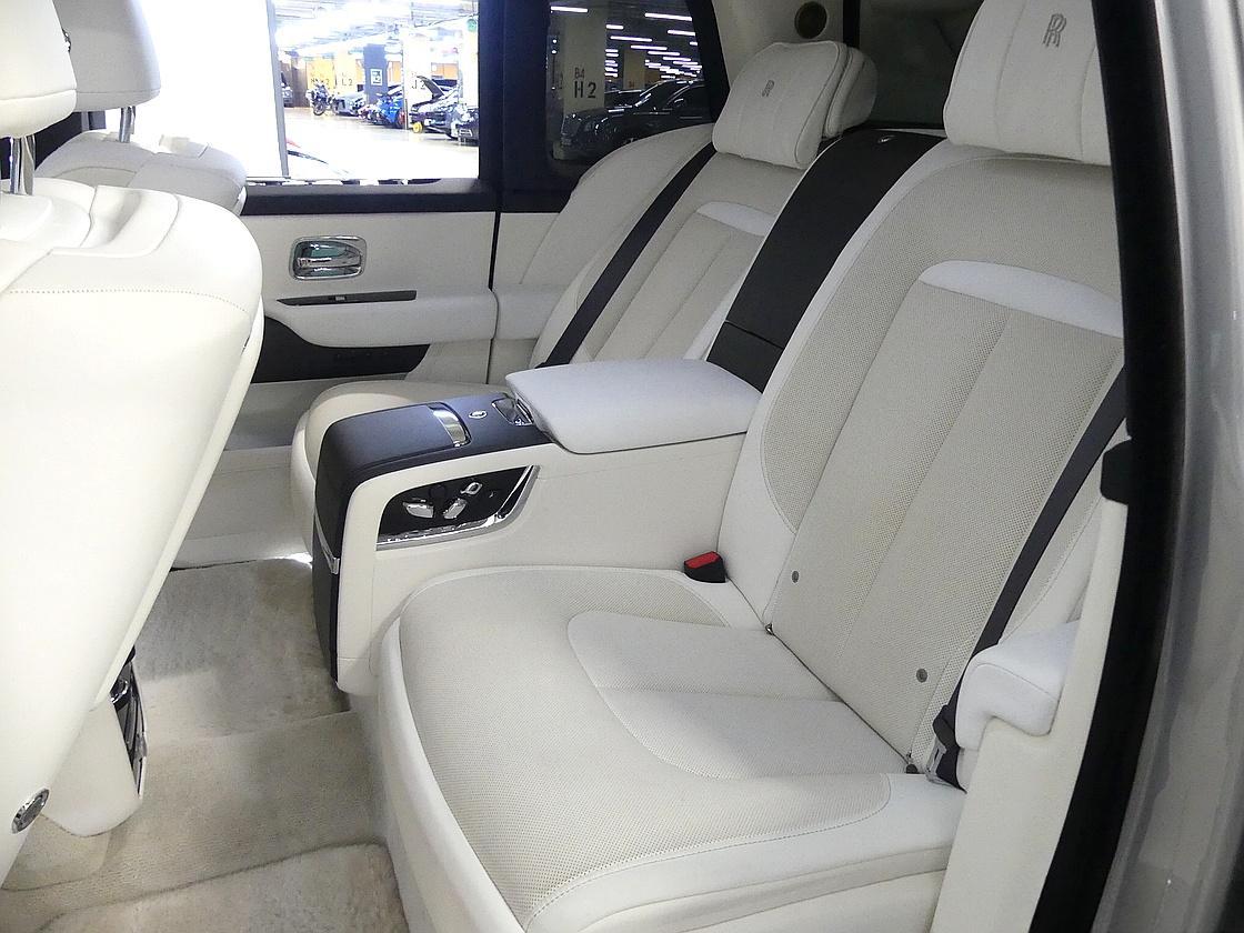 롤스로이스 컬리넌 6.7 V12