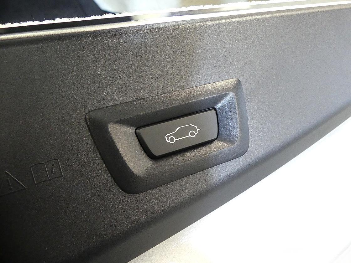 롤스로이스 컬리넌 6.7 V12