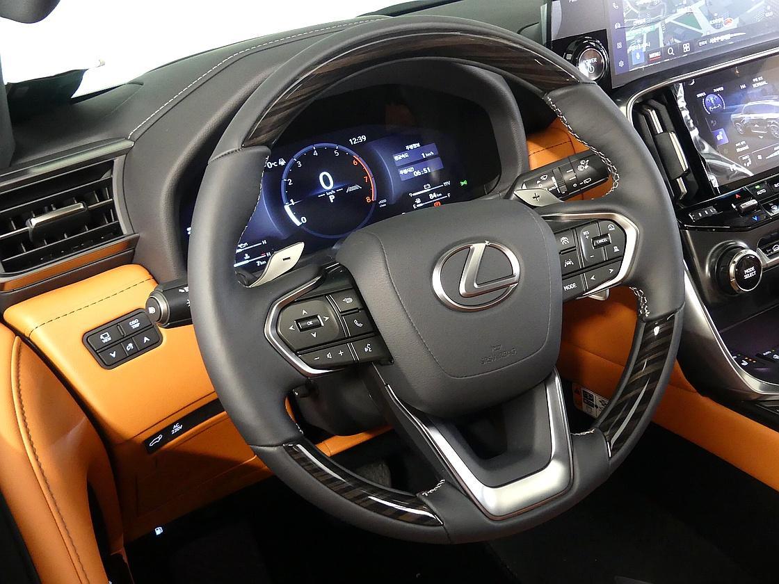 렉서스LX700h VIP SEAT