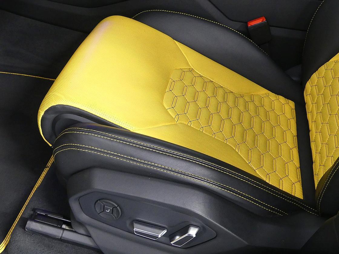 람보르기니 우루스 4.0 V8