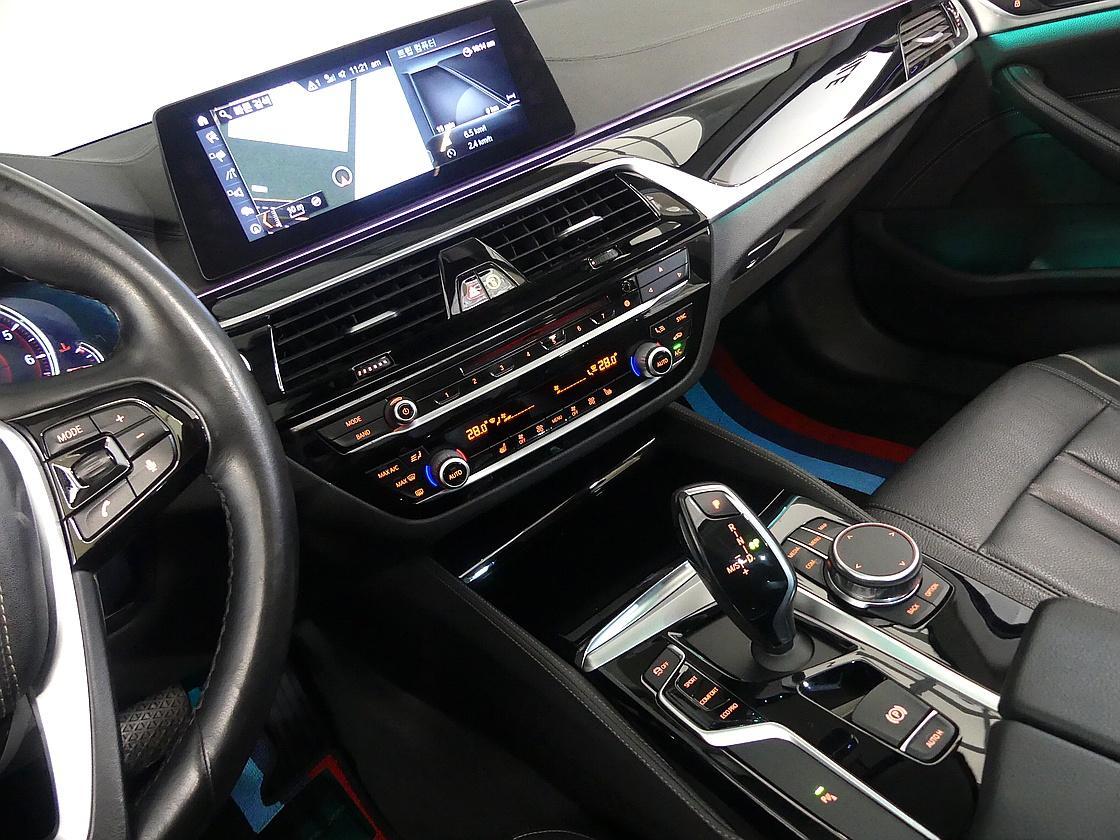 BMW 520i 럭셔리