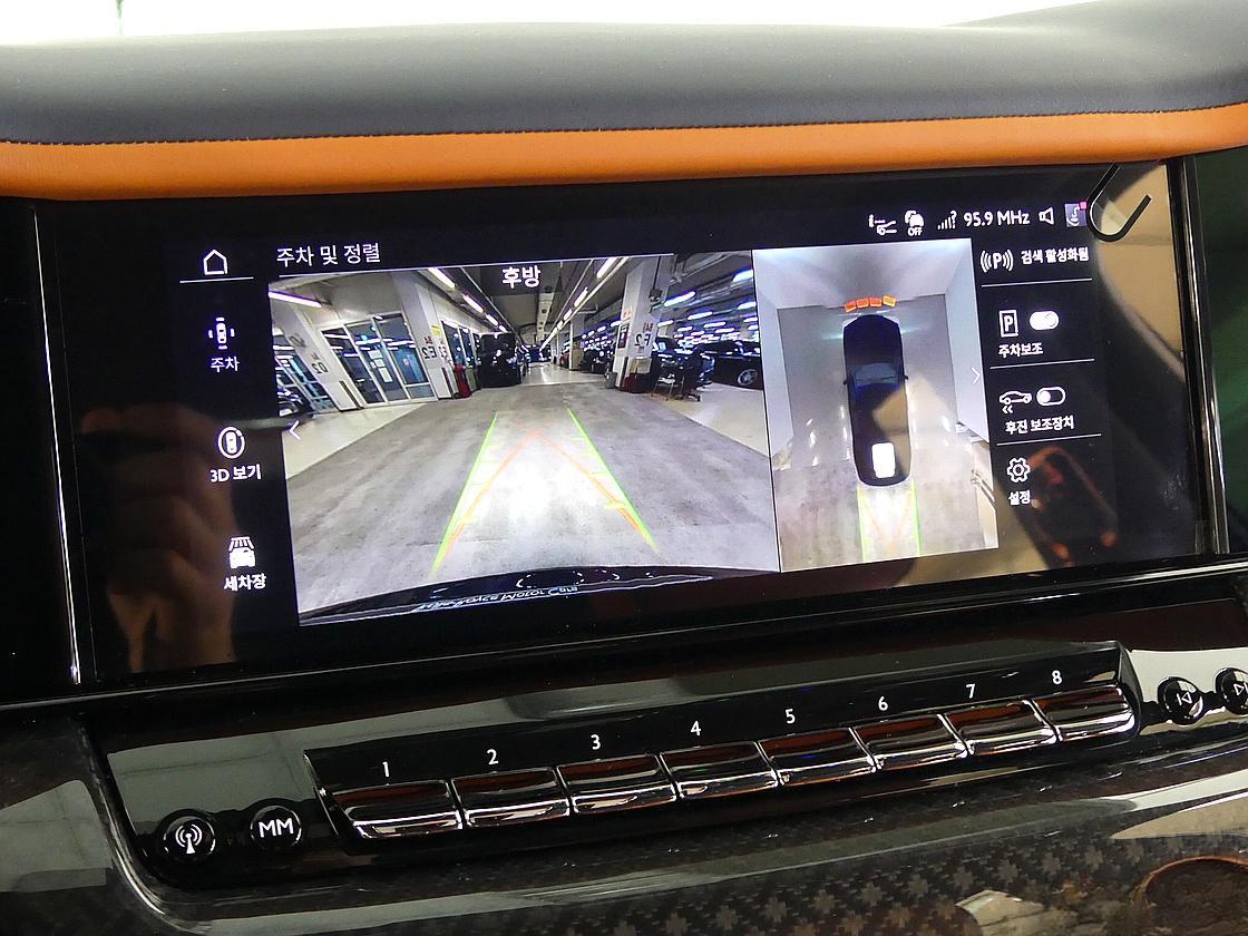 롤스로이스 컬리넌 6.7 V12 블랙 배지