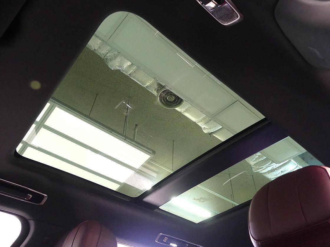 랜드로버 레인지로버 5세대 4.4 P530 LWB 오토바이오그래피