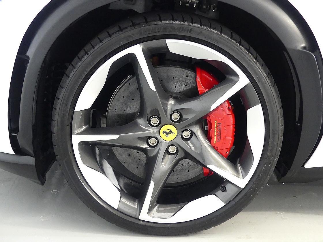 페라리 푸로산게 6.5 V12