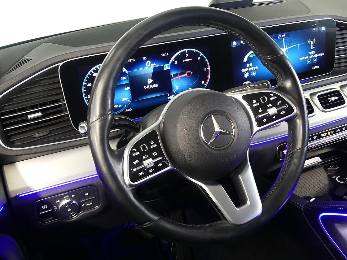 벤츠 2세대 GLE 300d 4매틱
