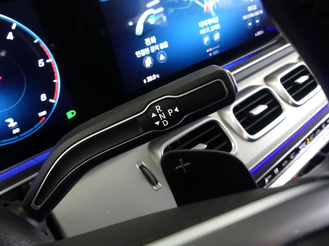 벤츠 2세대 GLE 300d 4매틱