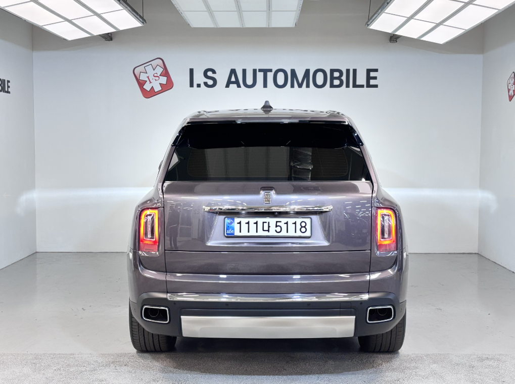 롤스로이스 컬리넌 6.7 V12