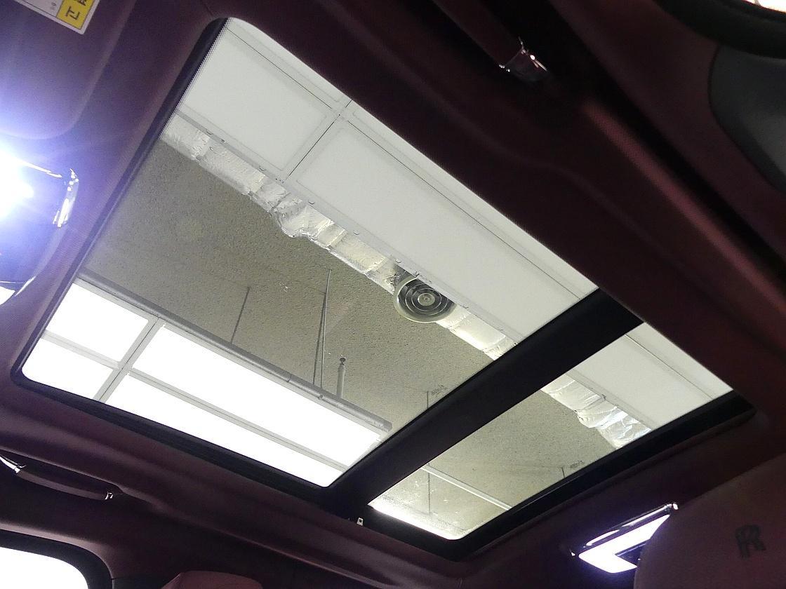 롤스로이스 컬리넌 6.7 V12