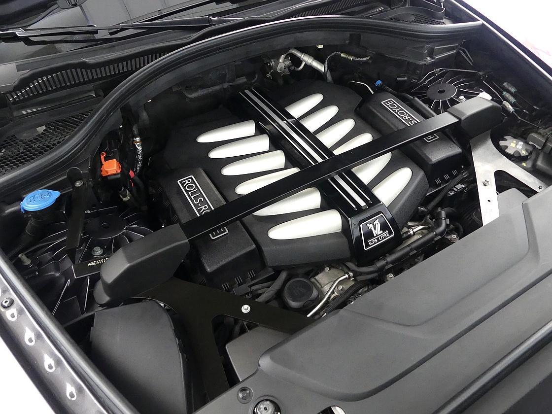 롤스로이스 컬리넌 6.7 V12