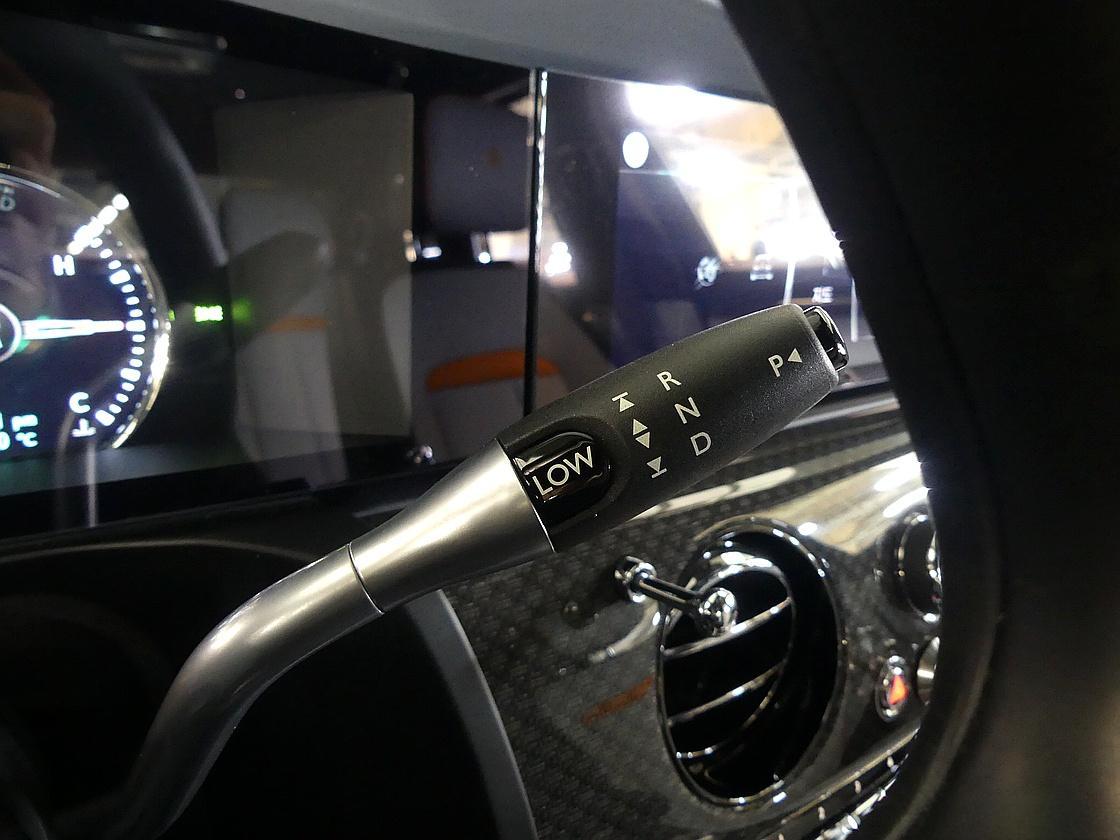 롤스로이스 고스트 2세대 6.7 V12 블랙 배지