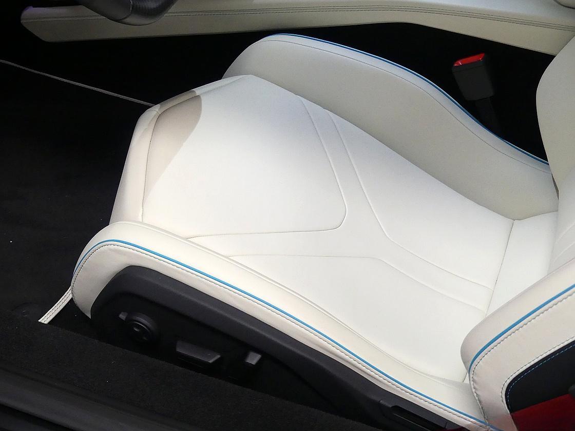 람보르기니 레부엘토 6.5 V12 PHEV