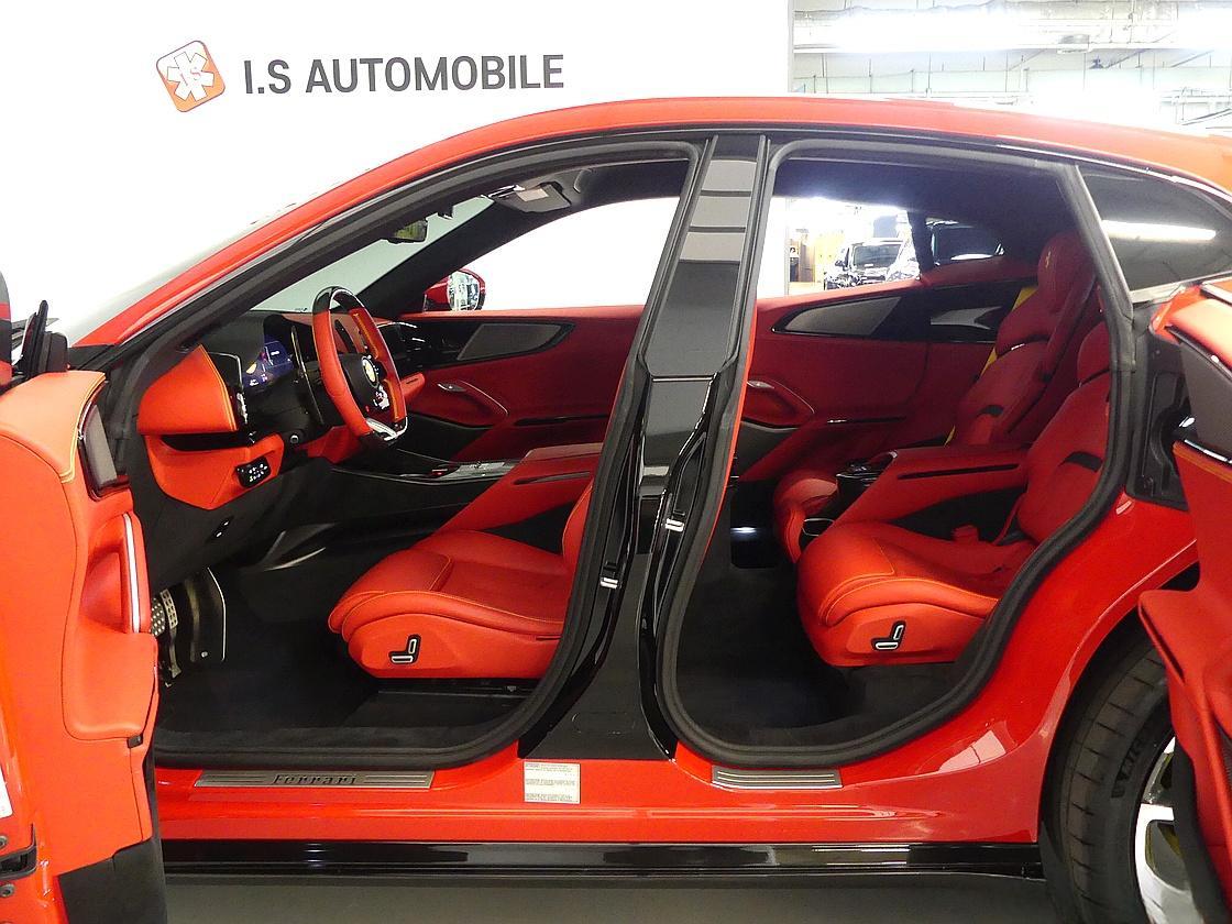 페라리 푸로산게 6.5 V12