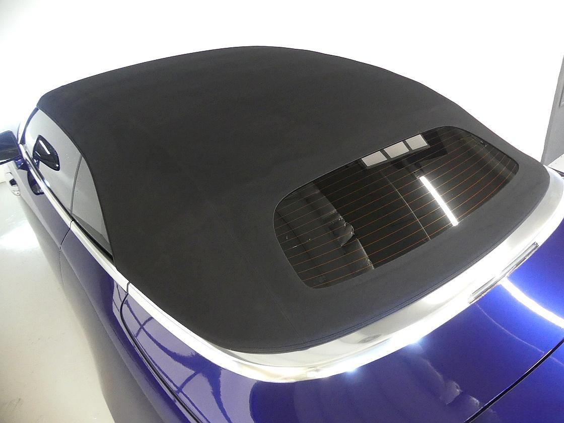 롤스로이스 던 6.6 V12 블랙 배지