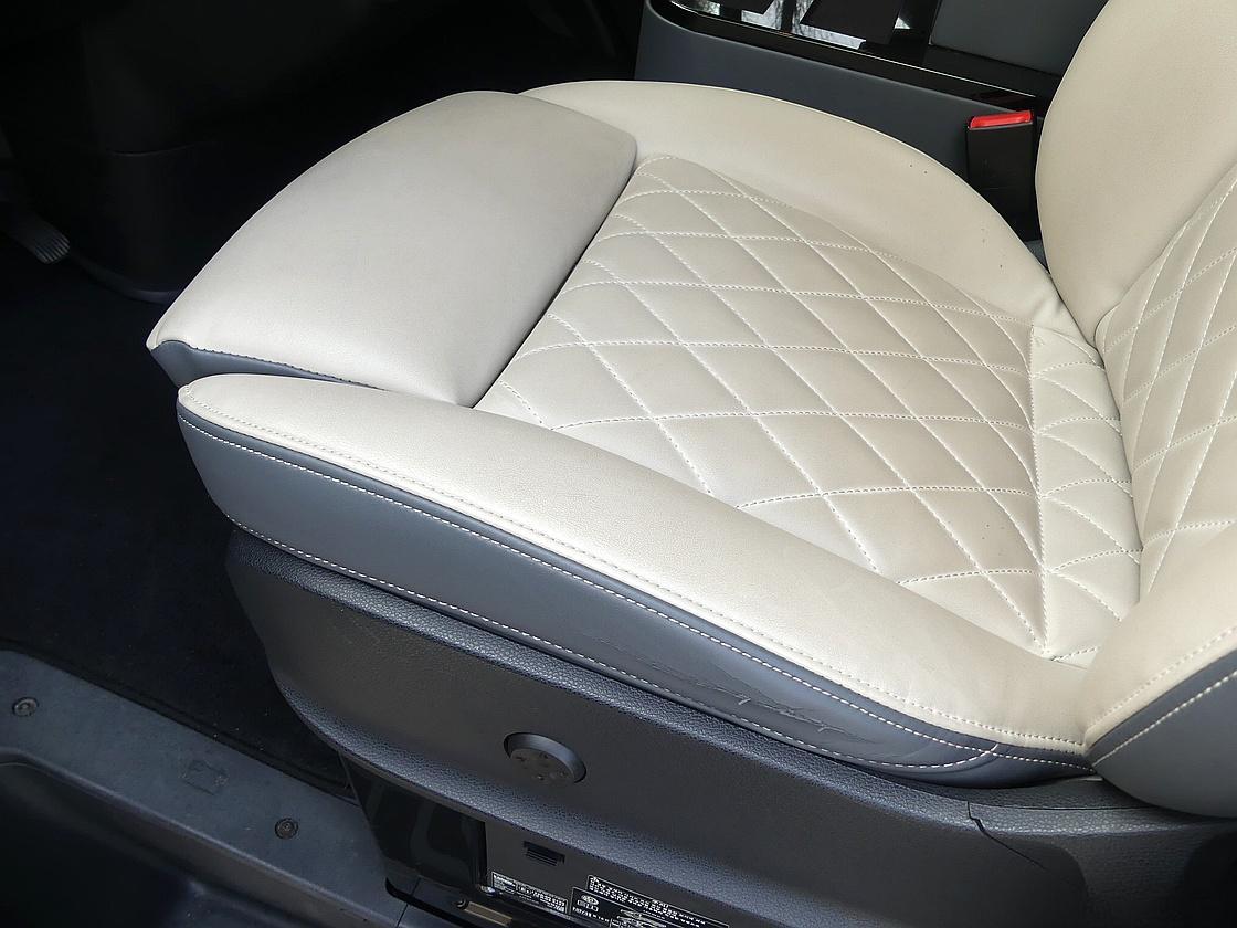 벤츠 스프린터 3세대 319 CDI