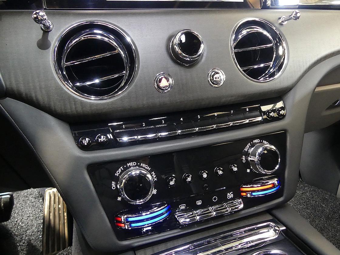 롤스로이스 고스트 2세대 6.7 V12 EWB