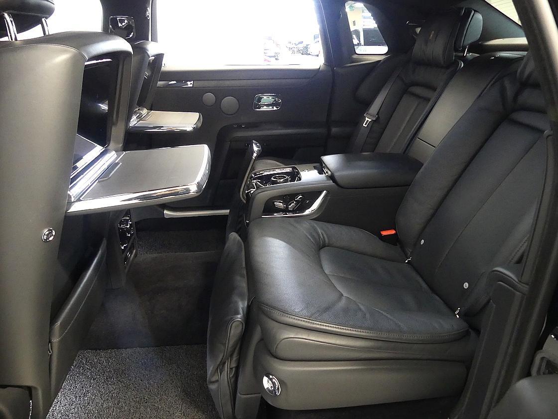 롤스로이스 고스트 2세대 6.7 V12 EWB