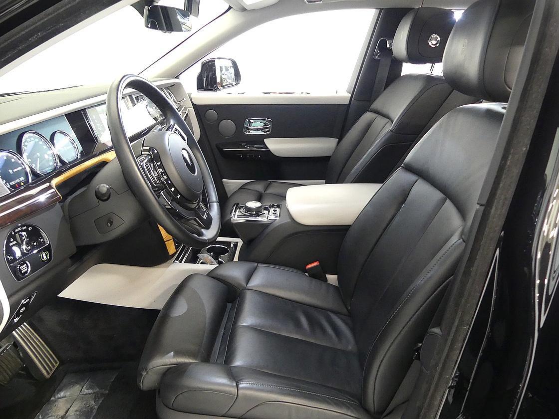 롤스로이스 팬텀 8세대 6.7 V12