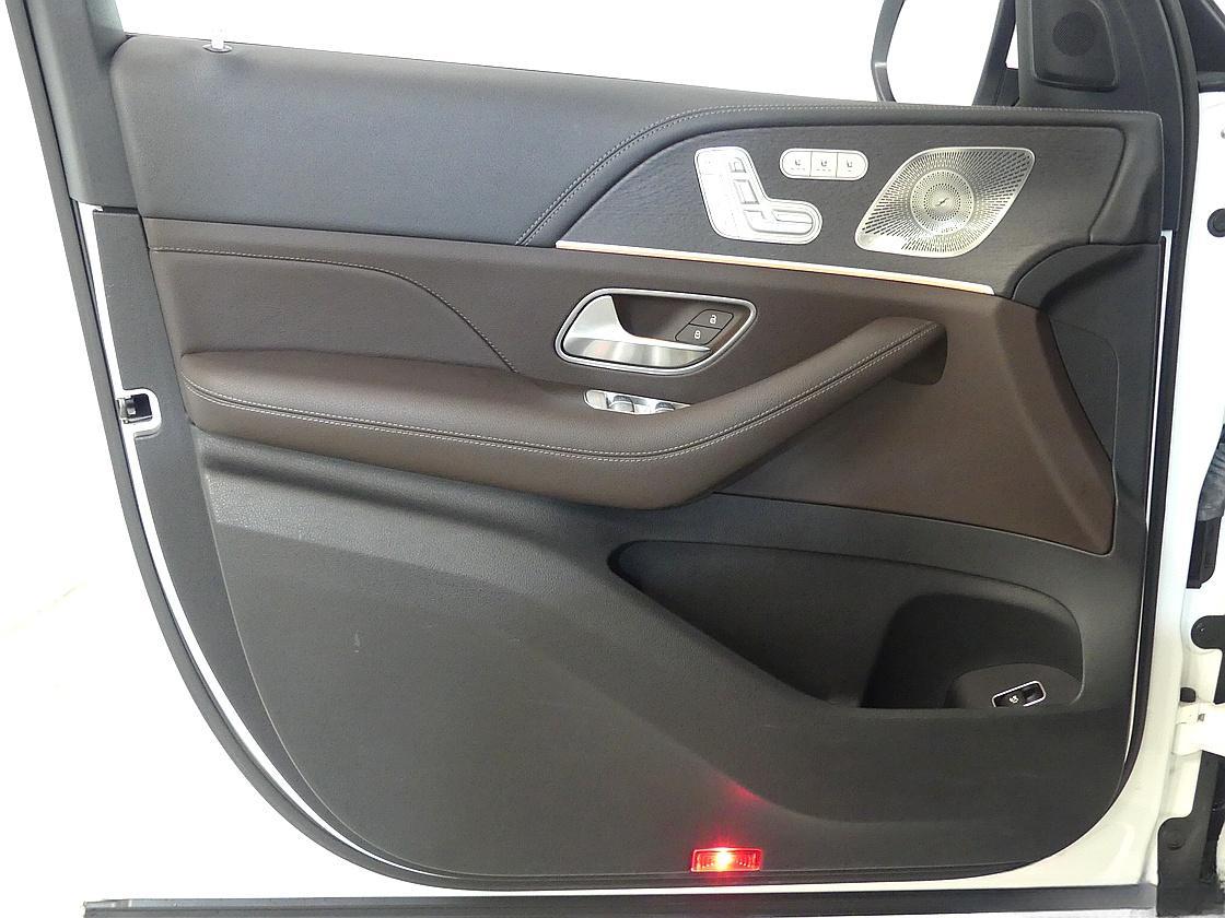 벤츠 3세대 GLS 400 d 4매틱