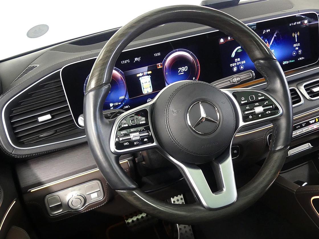 벤츠 3세대 GLS 400 d 4매틱