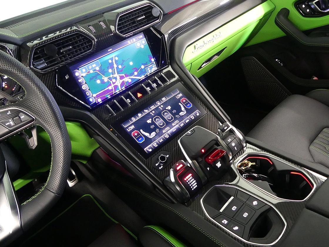 람보르기니 우루스 4.0 V8 S