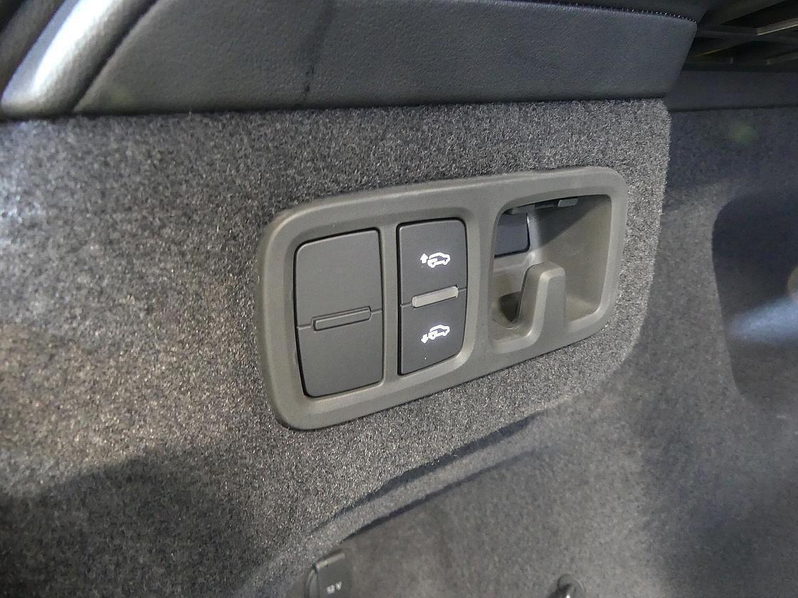 람보르기니 우루스 4.0 V8 S