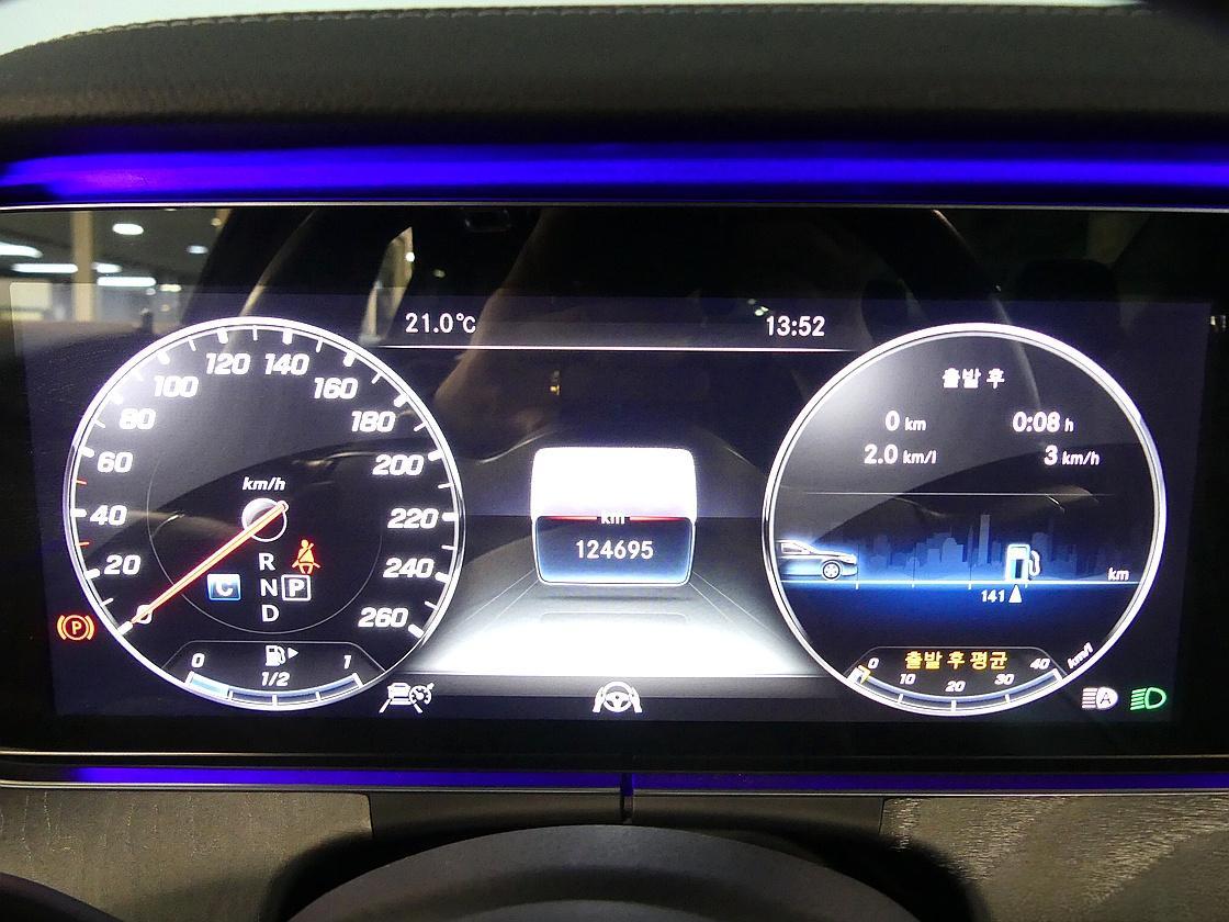 벤츠 3세대 CLS400 d 4매틱