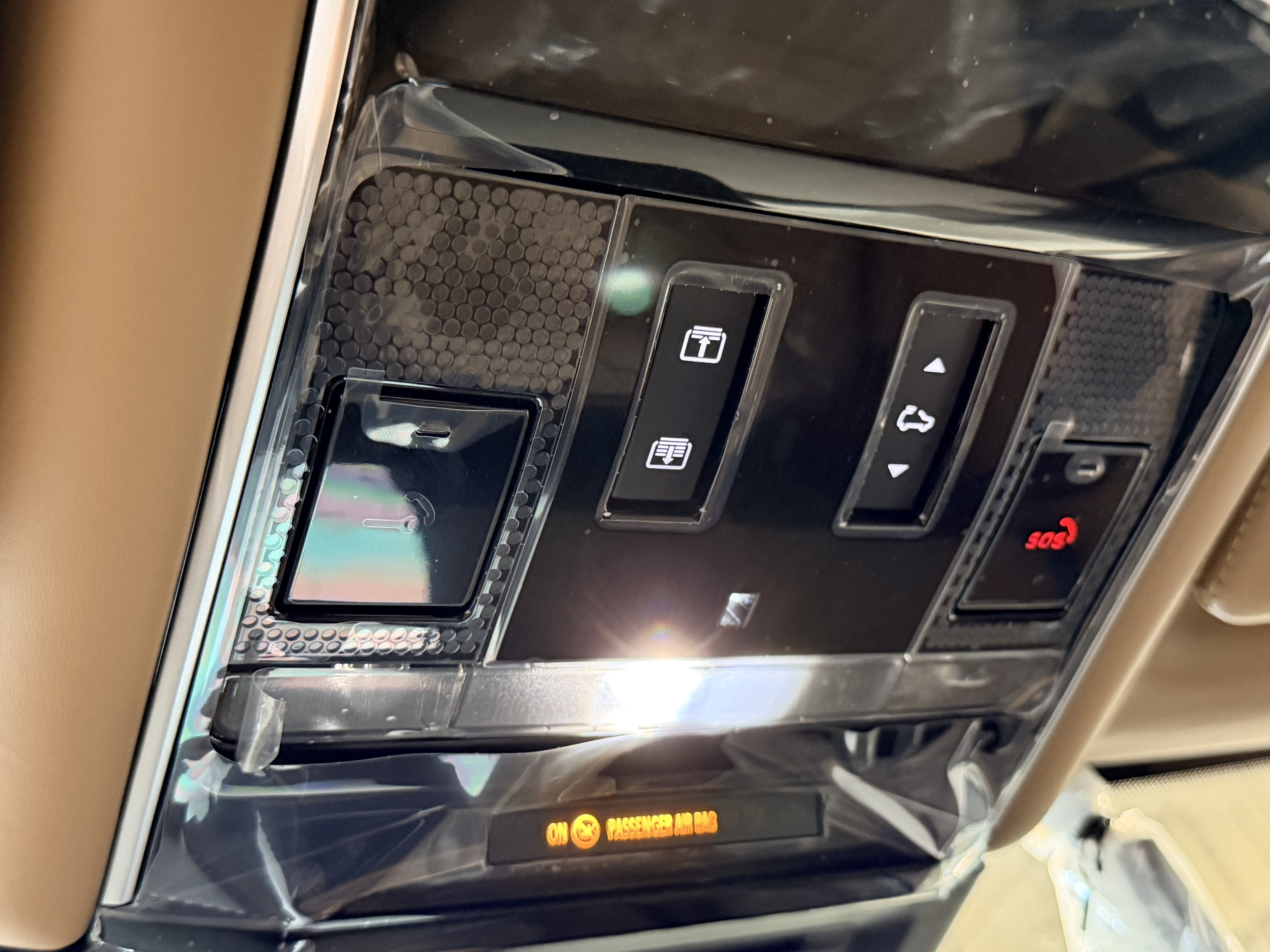 랜드로버 레인지로버 5세대 4.4 P530 LWB 오토바이오그래피