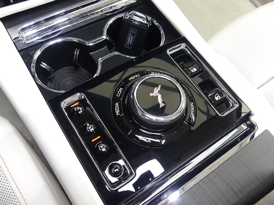 롤스로이스 고스트 2세대 6.7 V12 EWB