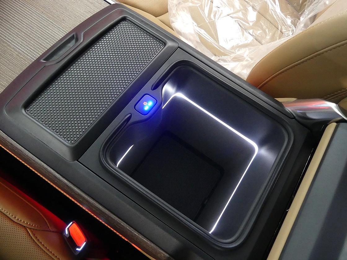 랜드로버 레인지로버 5세대 4.4 P530 LWB 오토바이오그래피 7인승