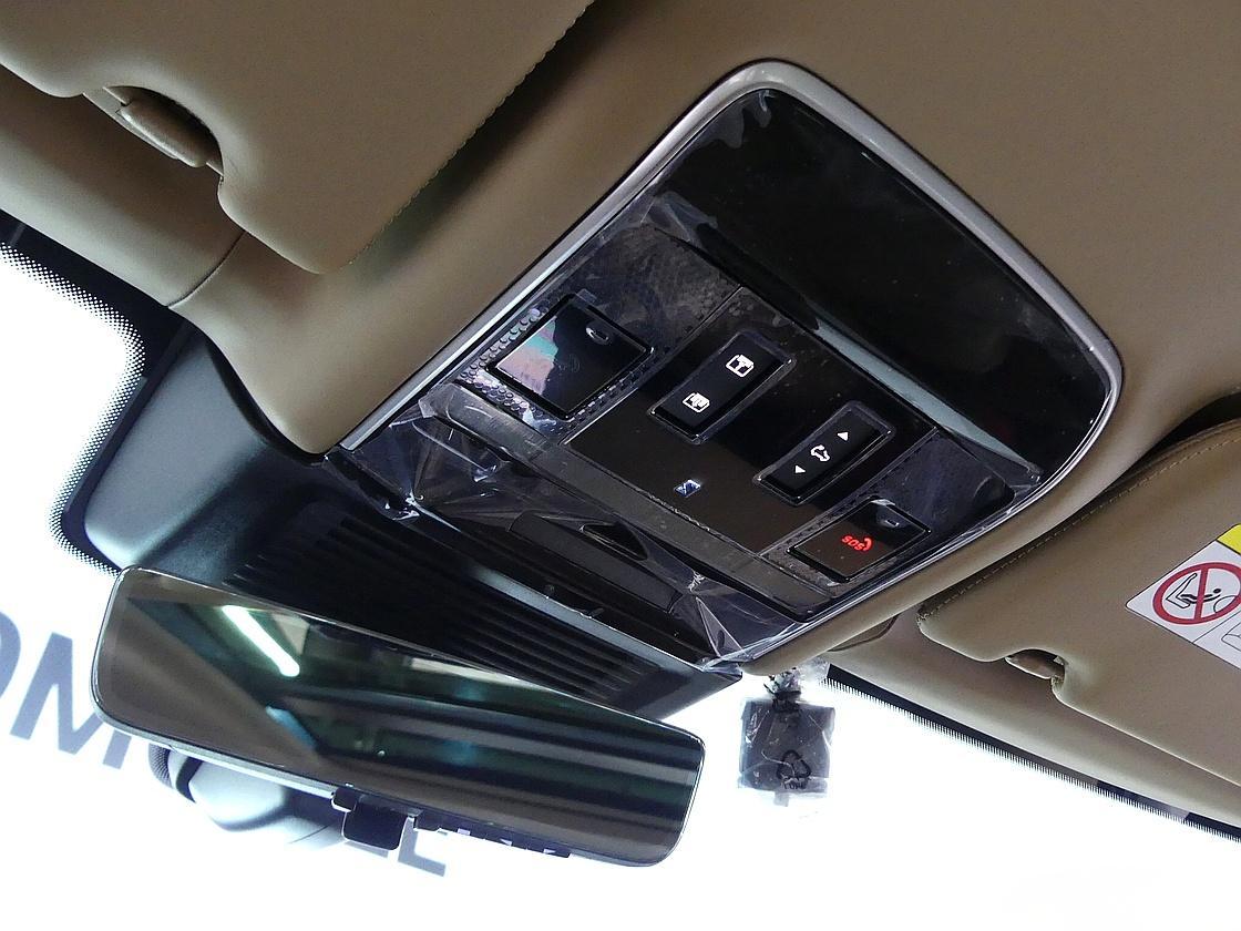 랜드로버 레인지로버 5세대 4.4 P530 LWB 오토바이오그래피 7인승