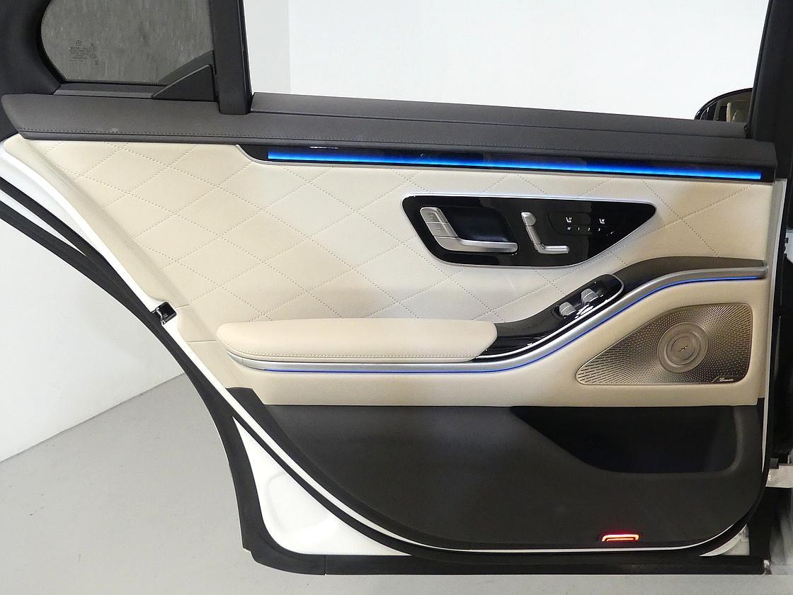 벤츠 7세대 S500L 4매틱