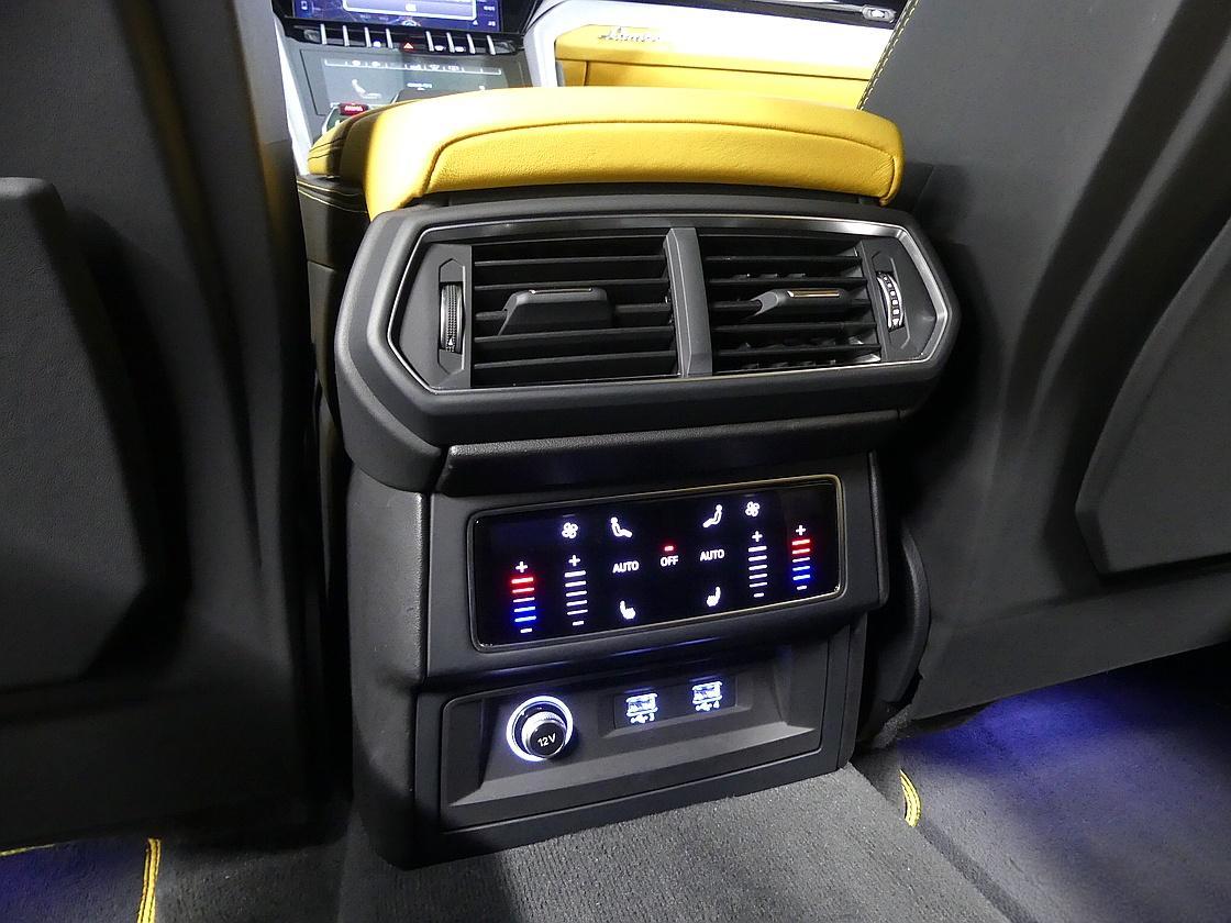 람보르기니 우루스 4.0 V8