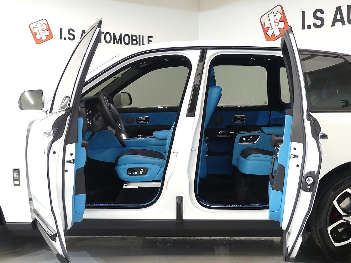 롤스로이스 컬리넌 6.7 V12 블랙 배지