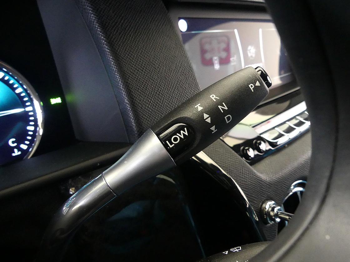 롤스로이스 컬리넌 6.7 V12 블랙 배지