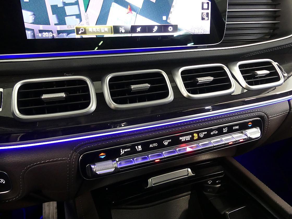 벤츠 2세대 GLE 300d 4매틱