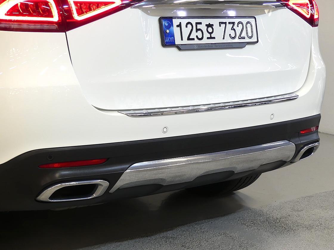 벤츠 2세대 GLE 300d 4매틱