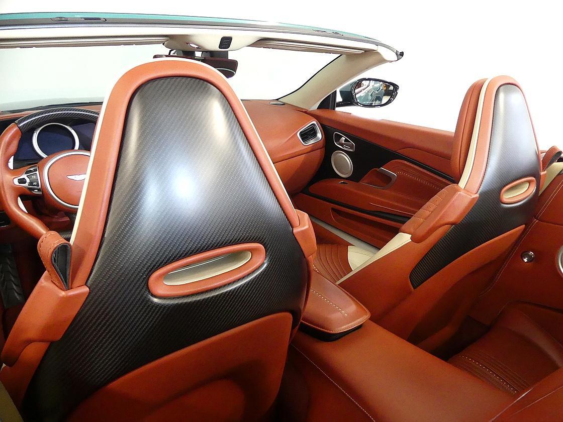 애스턴마틴 DB11 4.0 V8 볼란테
