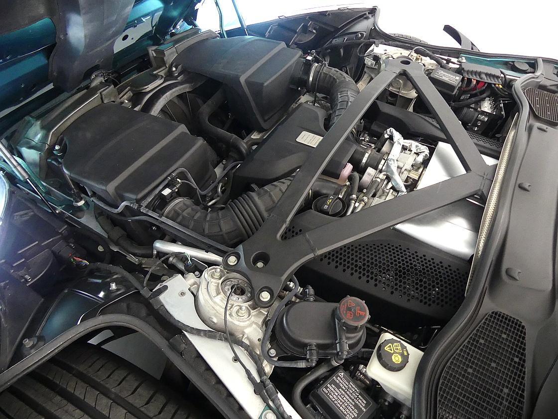 애스턴마틴 DB11 4.0 V8 볼란테