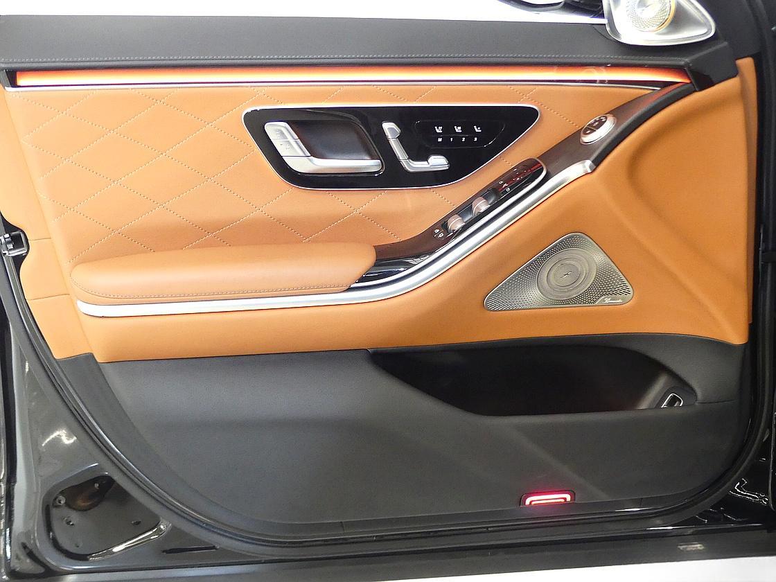 벤츠 7세대 S400 d 4매틱