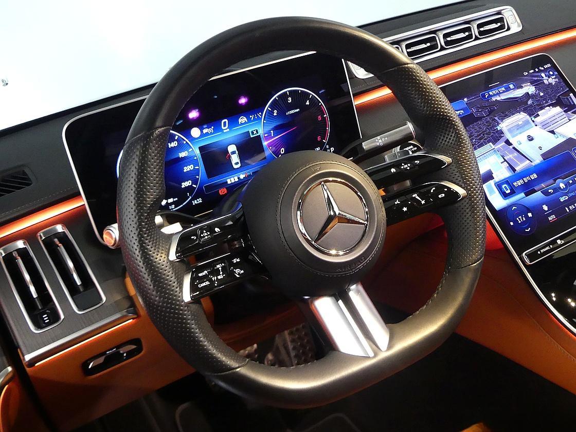 벤츠 7세대 S400 d 4매틱