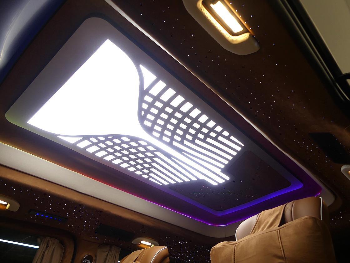 벤츠 3세대 V220 d 4매틱