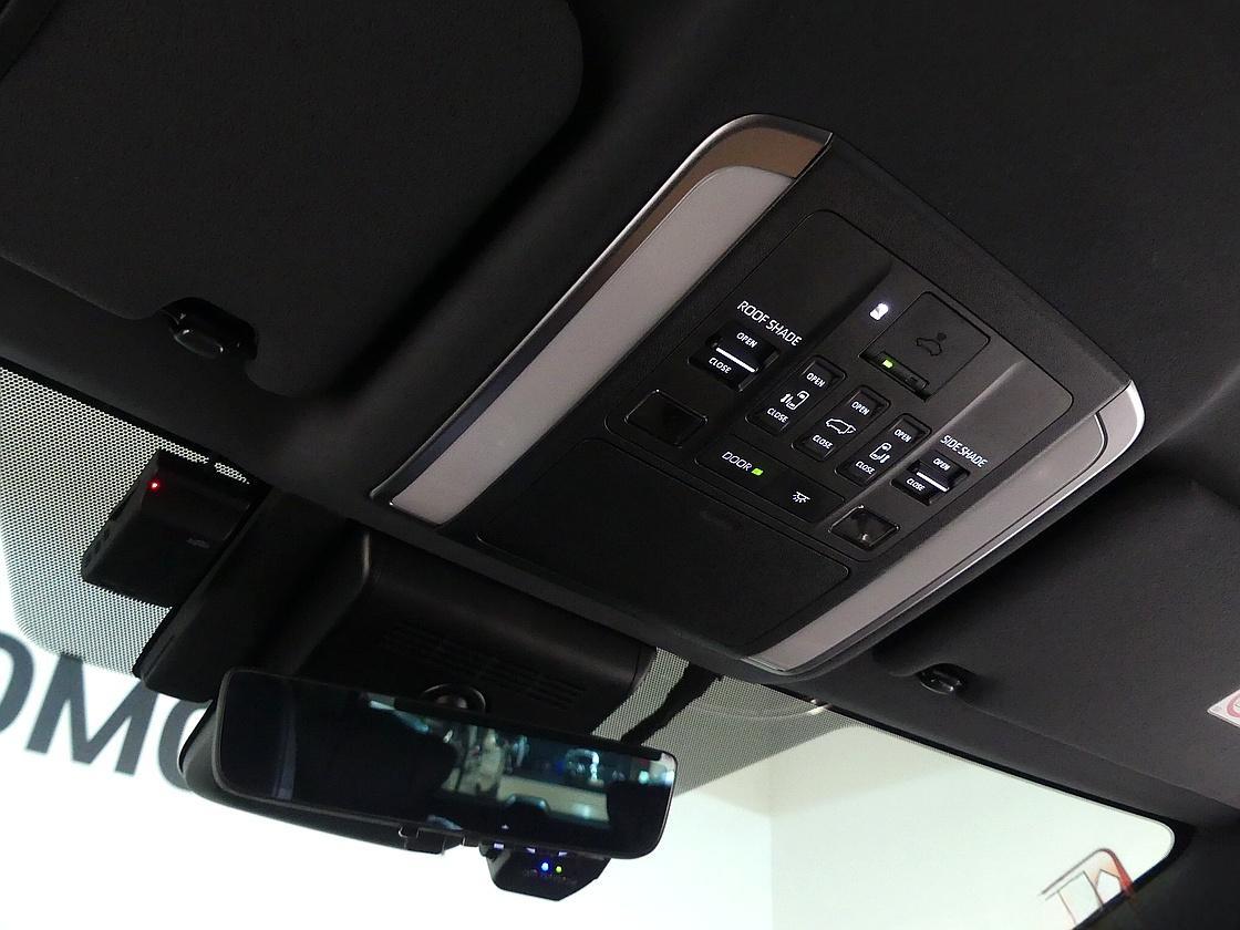 토요타 알파드 2.5 HEV AWD 익스클루시브
