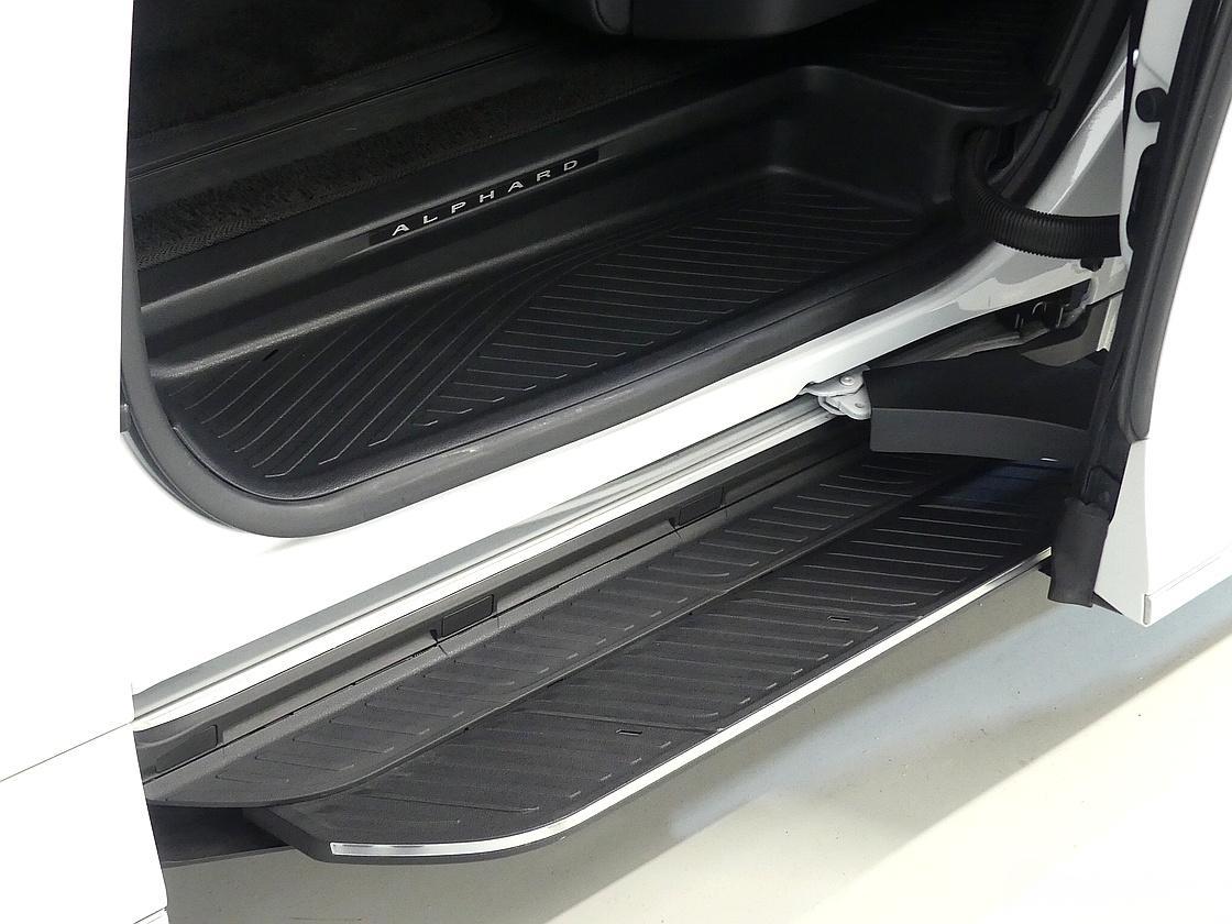 토요타 알파드 2.5 HEV AWD 익스클루시브