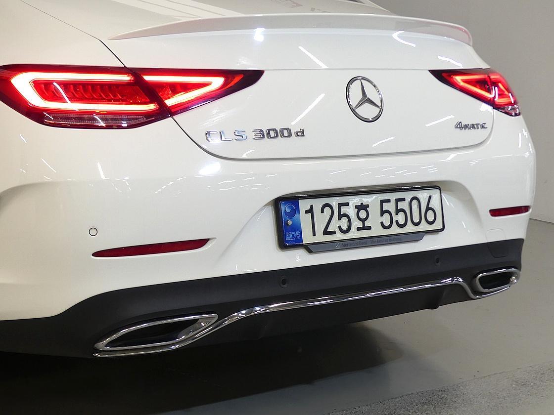 벤츠 3세대 CLS300 d 4매틱