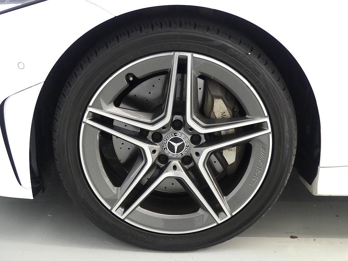 벤츠 3세대 CLS300 d 4매틱