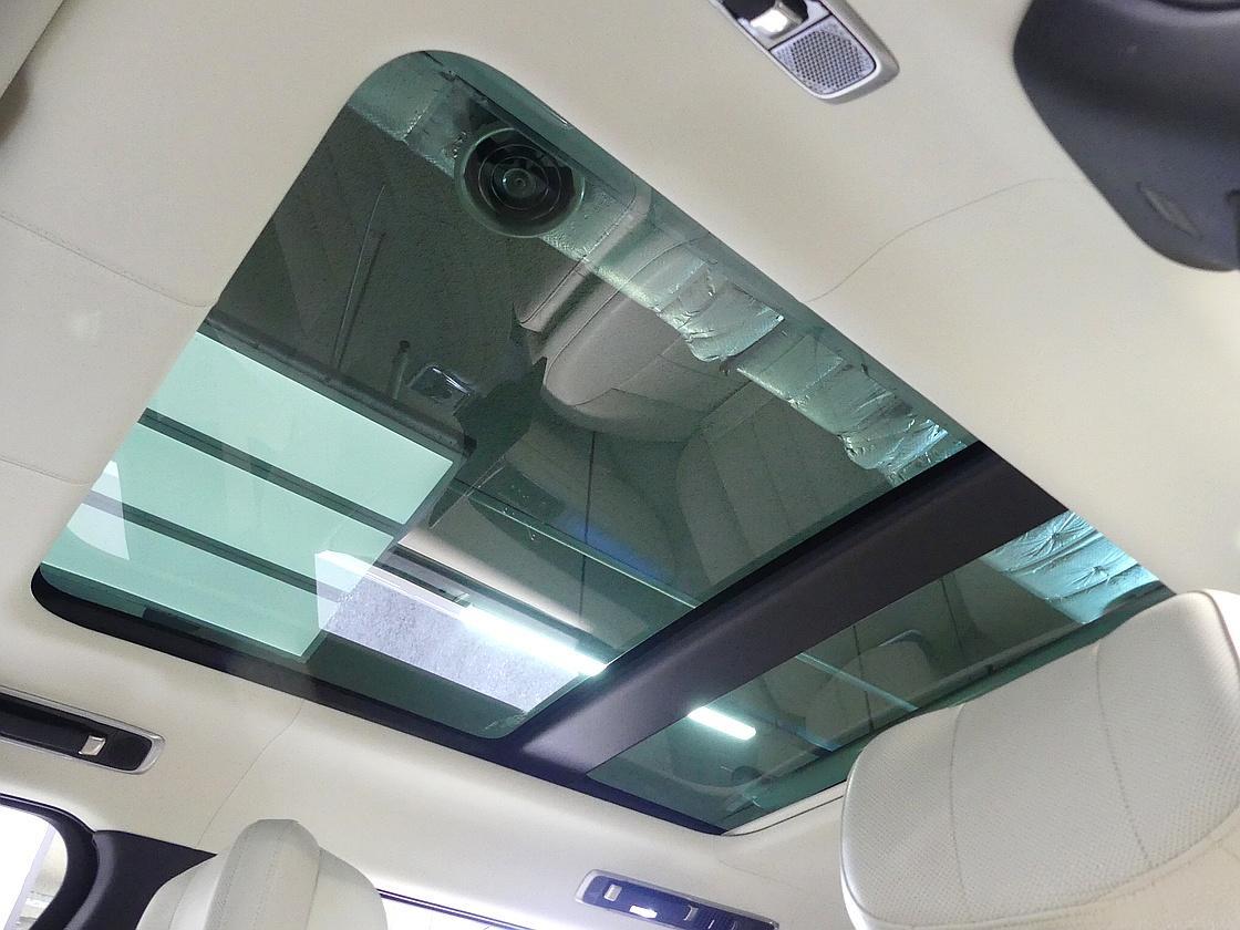 랜드로버 레인지로버 5세대 4.4 P530 LWB 오토바이오그래피