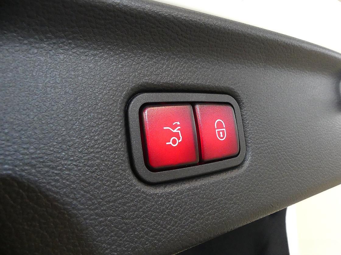 벤츠 7세대 S400 d 4매틱