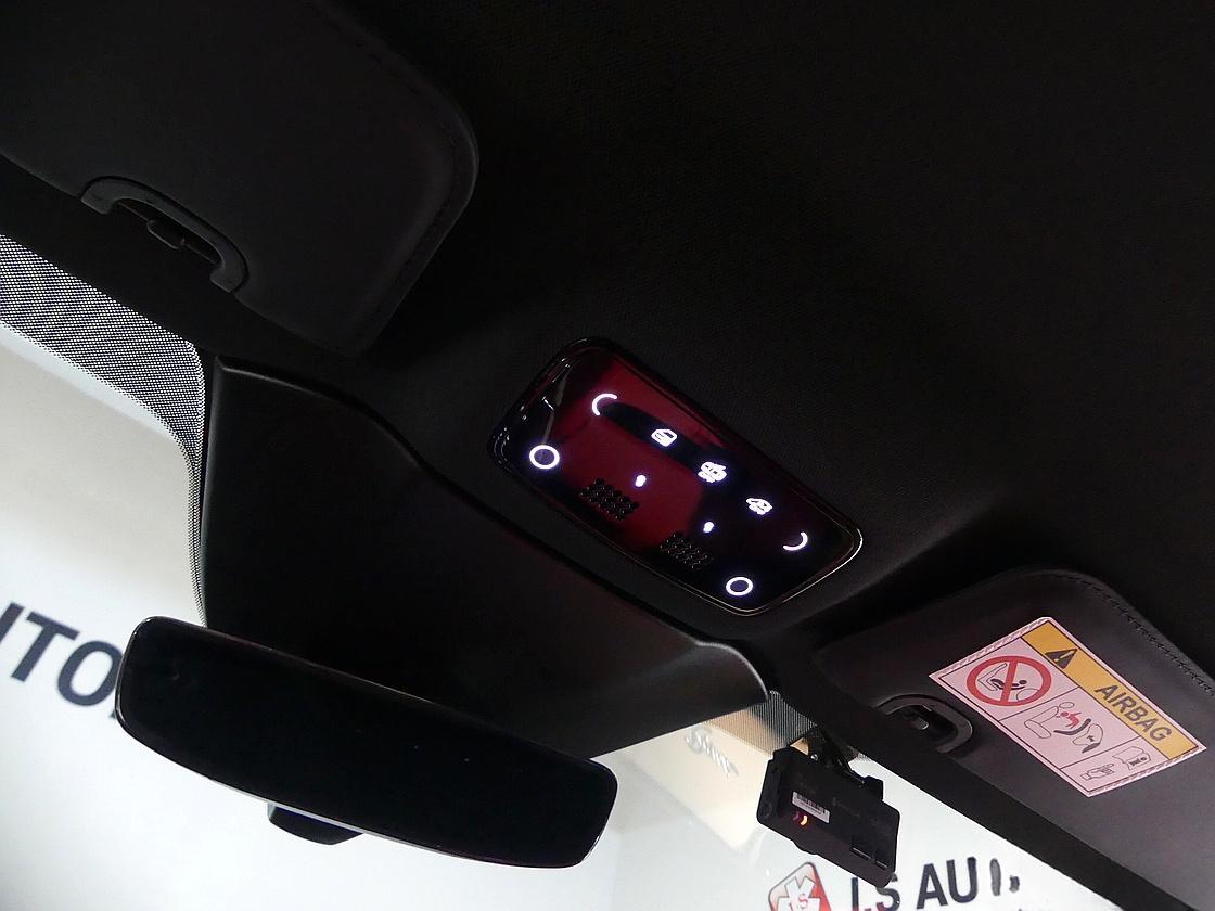 페라리 로마 3.9 V8